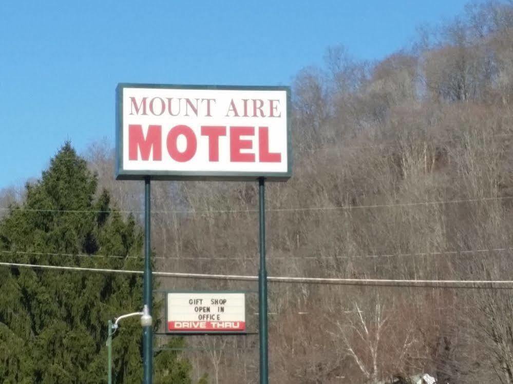 Rodeway Inn Harlan Exterior foto
